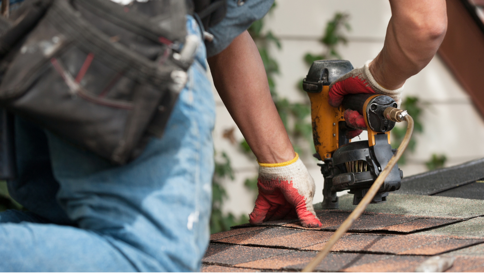 Best Residential Roofing Company in Mustang