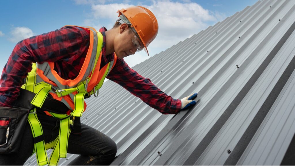 How to Find the Best Roofer 4 Best Residential Roofing Company in Mustang